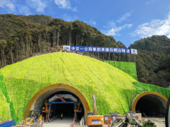 六洞全开！义龙庆高速公路隧道全面推进